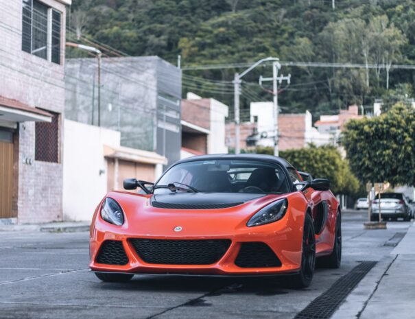 josue-soto-DMf02WuSQkA-unsplash